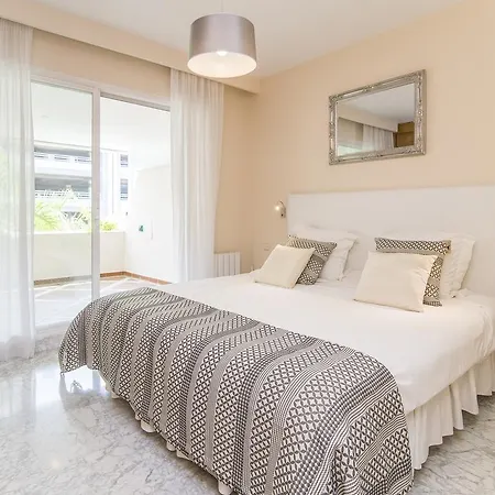 Apartment Urban Shopping Banus Marbella